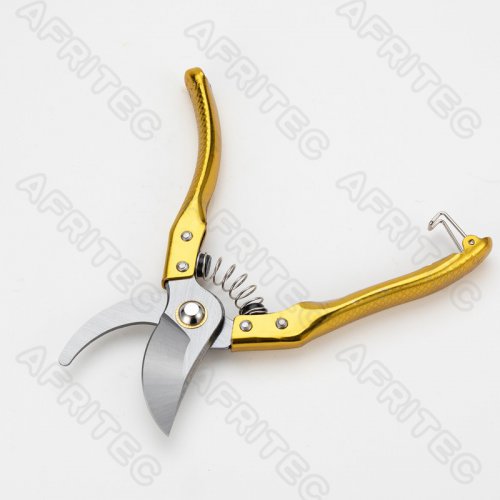 Pruning shears