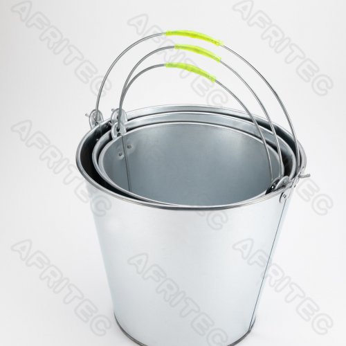 Tin bucket